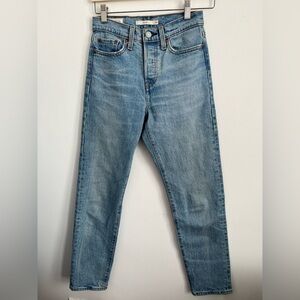 Levi’s Premium Denim Wedgie Fit High Rise Jeans - Light Wash - US 24